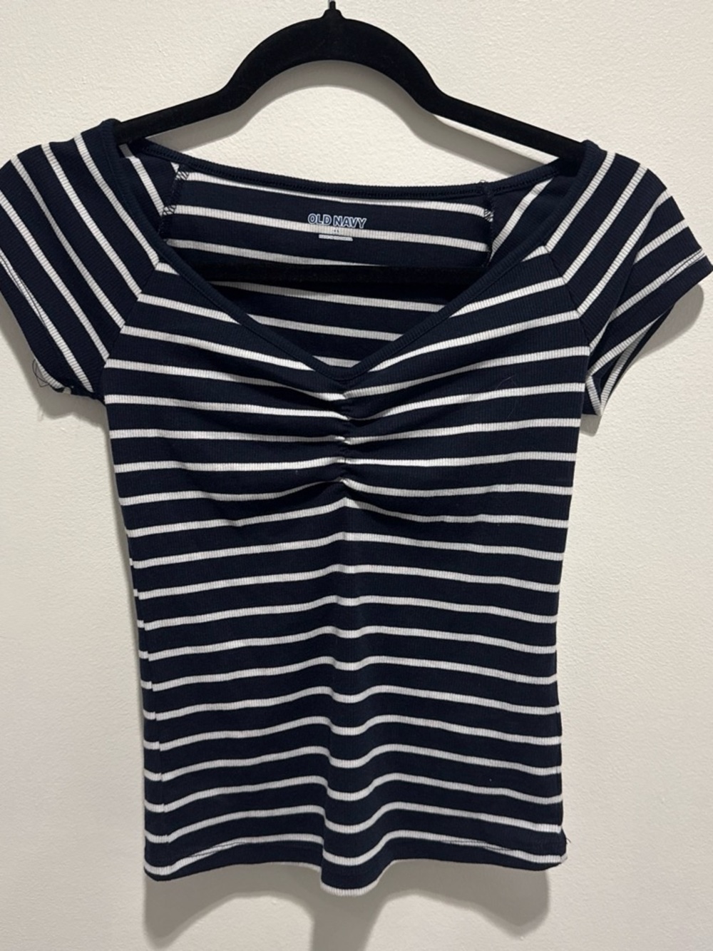 Old Navy Navy & White Ruched V-Neck Short Sleeve Top